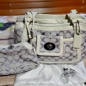 Coach purse